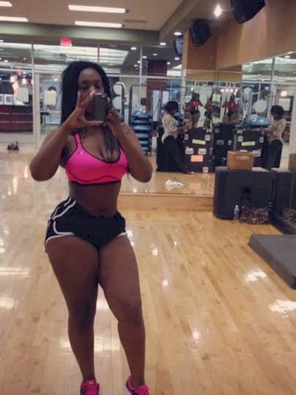 ניקול היפה פחד