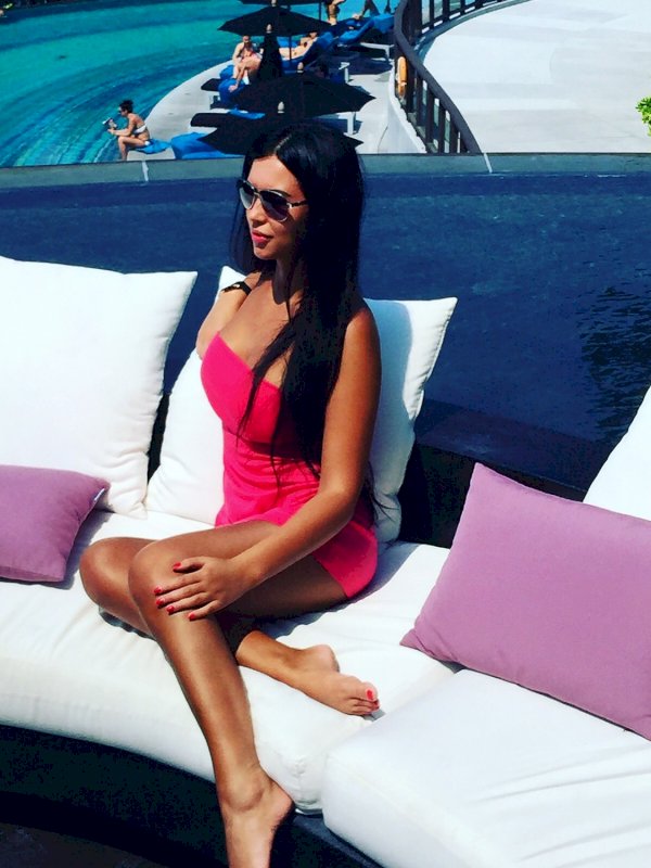 יונית הדוגמנית