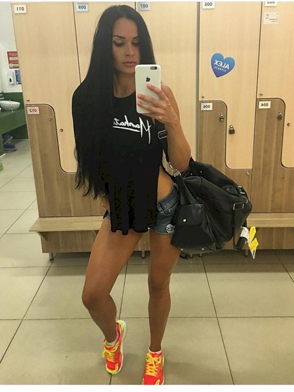 ג׳ניפר היפה